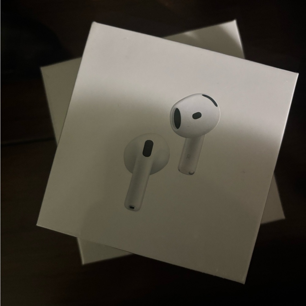 Apple White Wireless Earphones